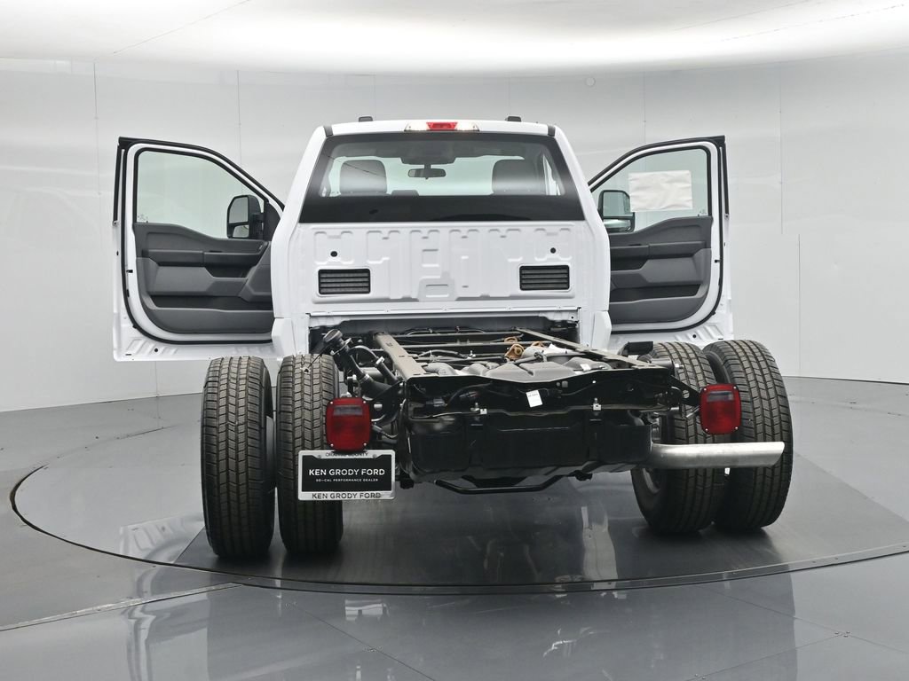 New 2026 Ford F350 XL image 25