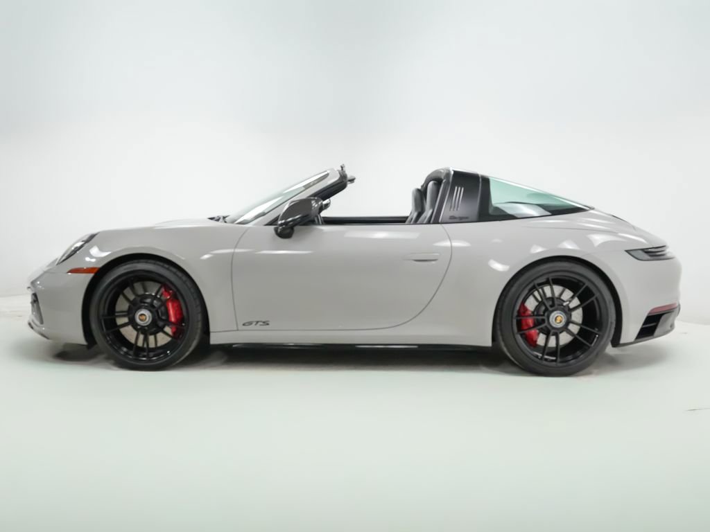 Used 2022 Porsche 911 Targa 4 GTS image 2