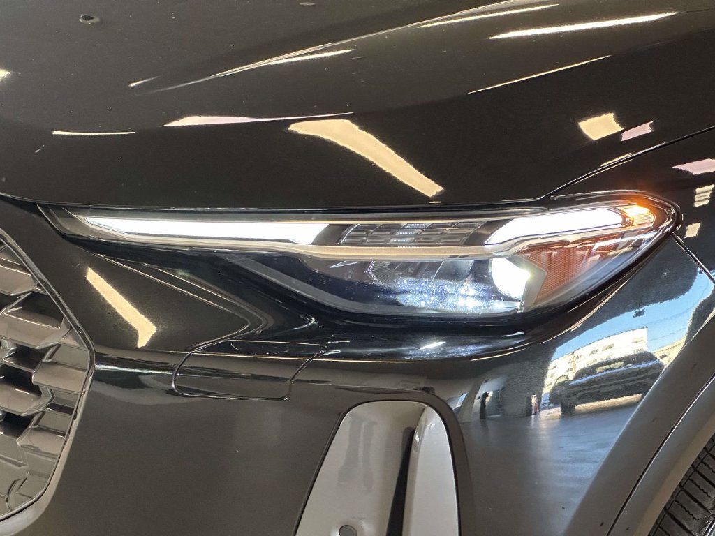 Used 2025 Audi Q5 Premium Plus w/ Premium Plus AWD/4WD image 11
