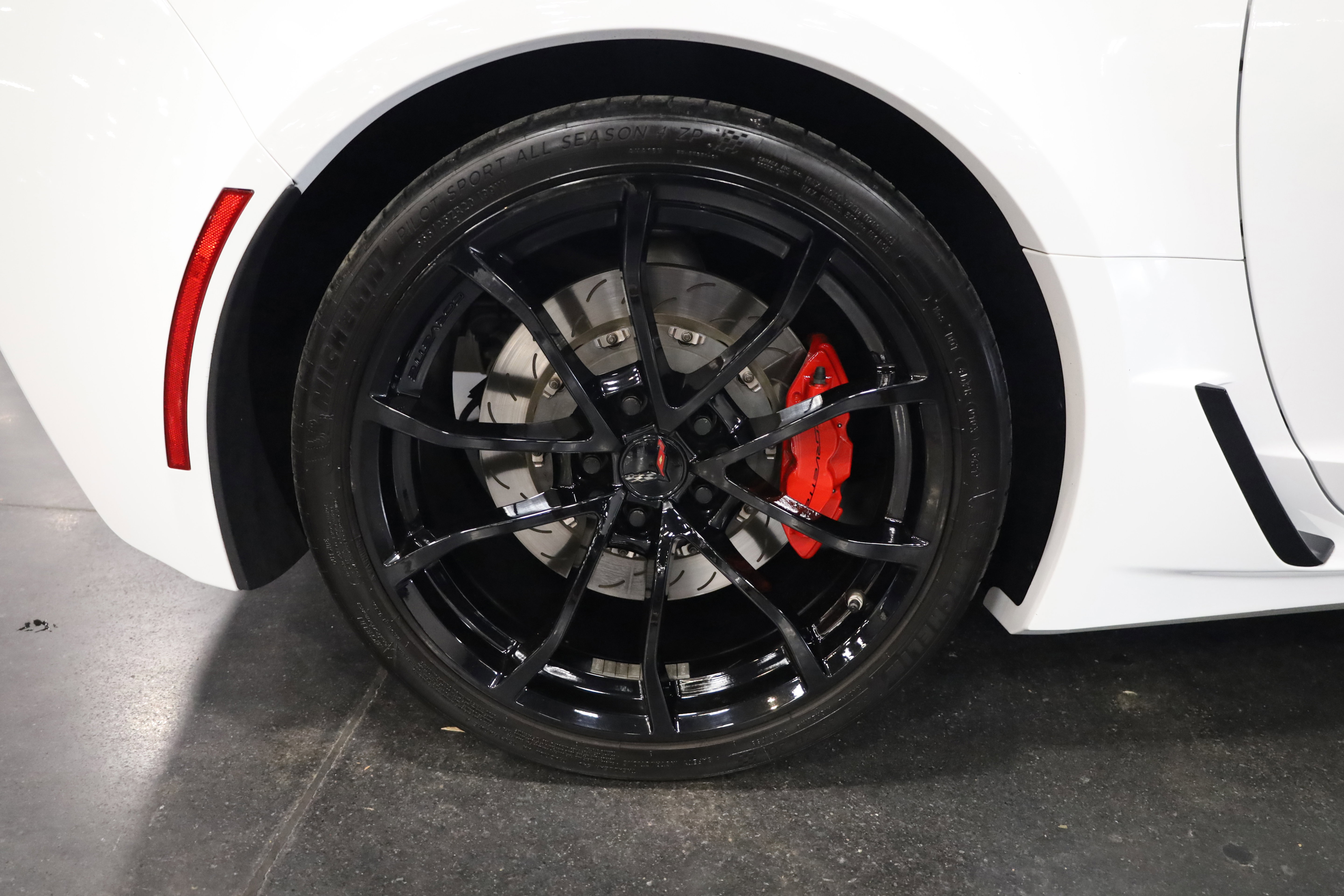 Used 2016 Chevrolet Corvette Z06 w/ 2LZ Preferred Equipment Group image 11