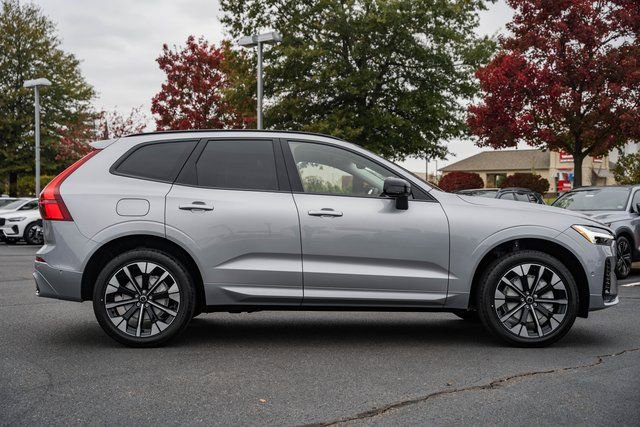 New 2026 Volvo XC60 B5 Plus w/ Protection Package Premier image 3