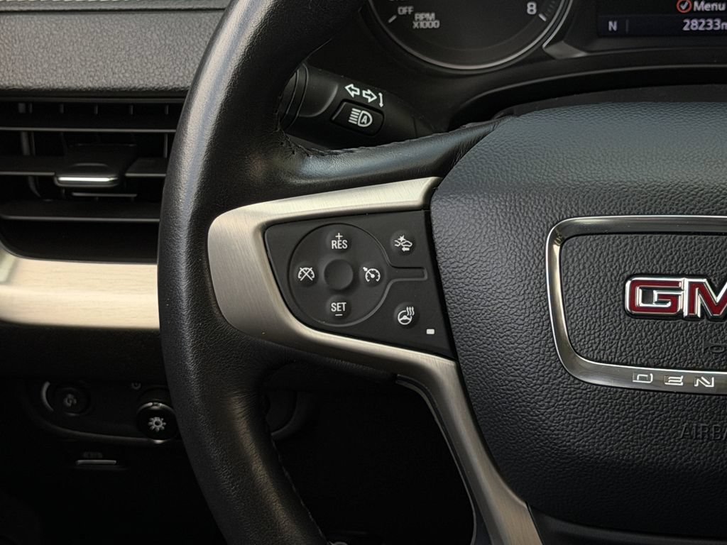 Used 2020 GMC Terrain Denali w/ Denali Premium Package FWD image 13