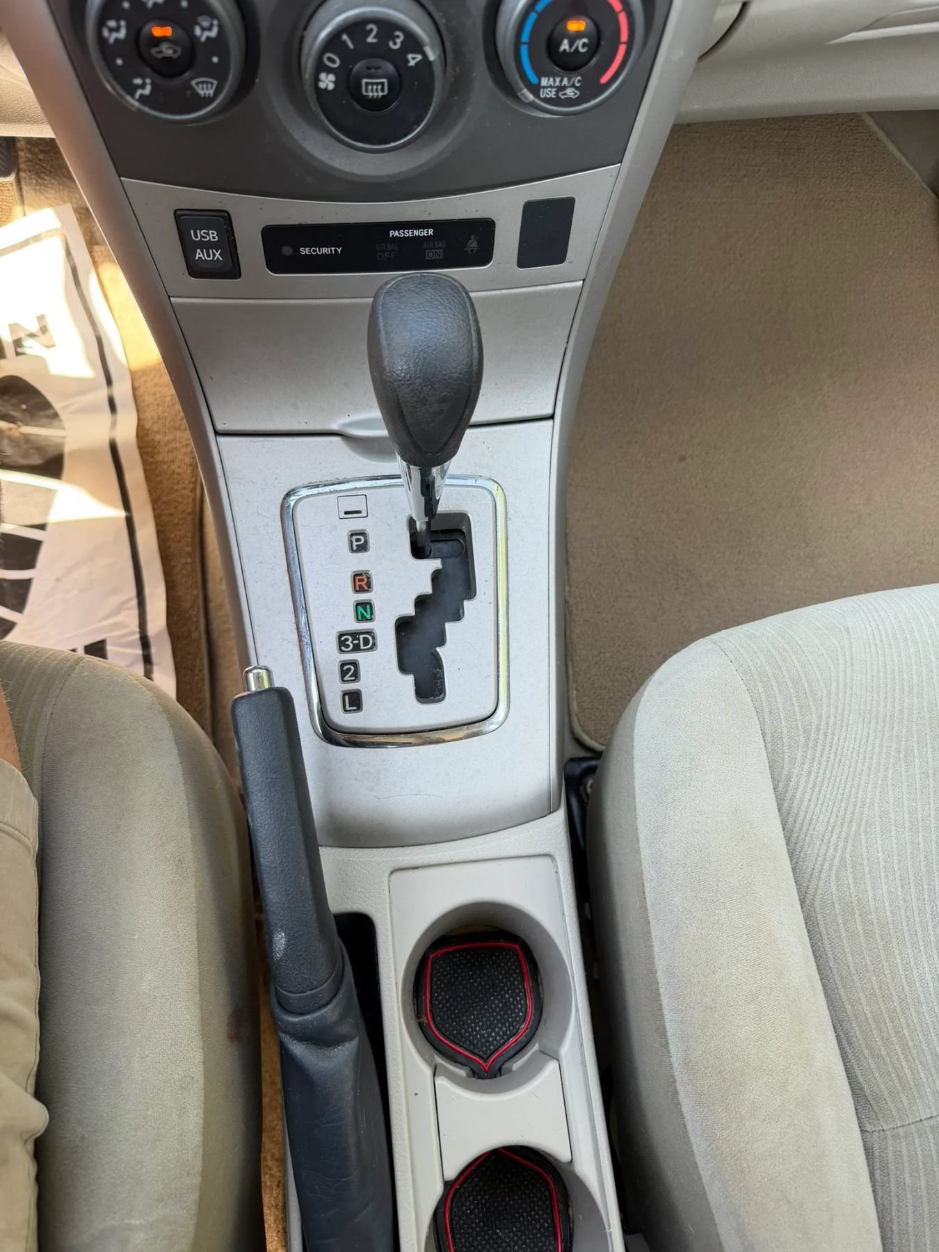Used 2012 Toyota Corolla LE FWD image 15
