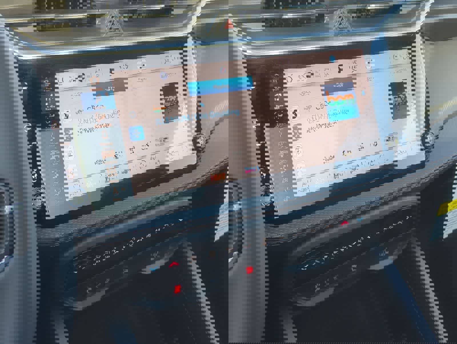 New 2026 Jeep Cherokee Overland image 29