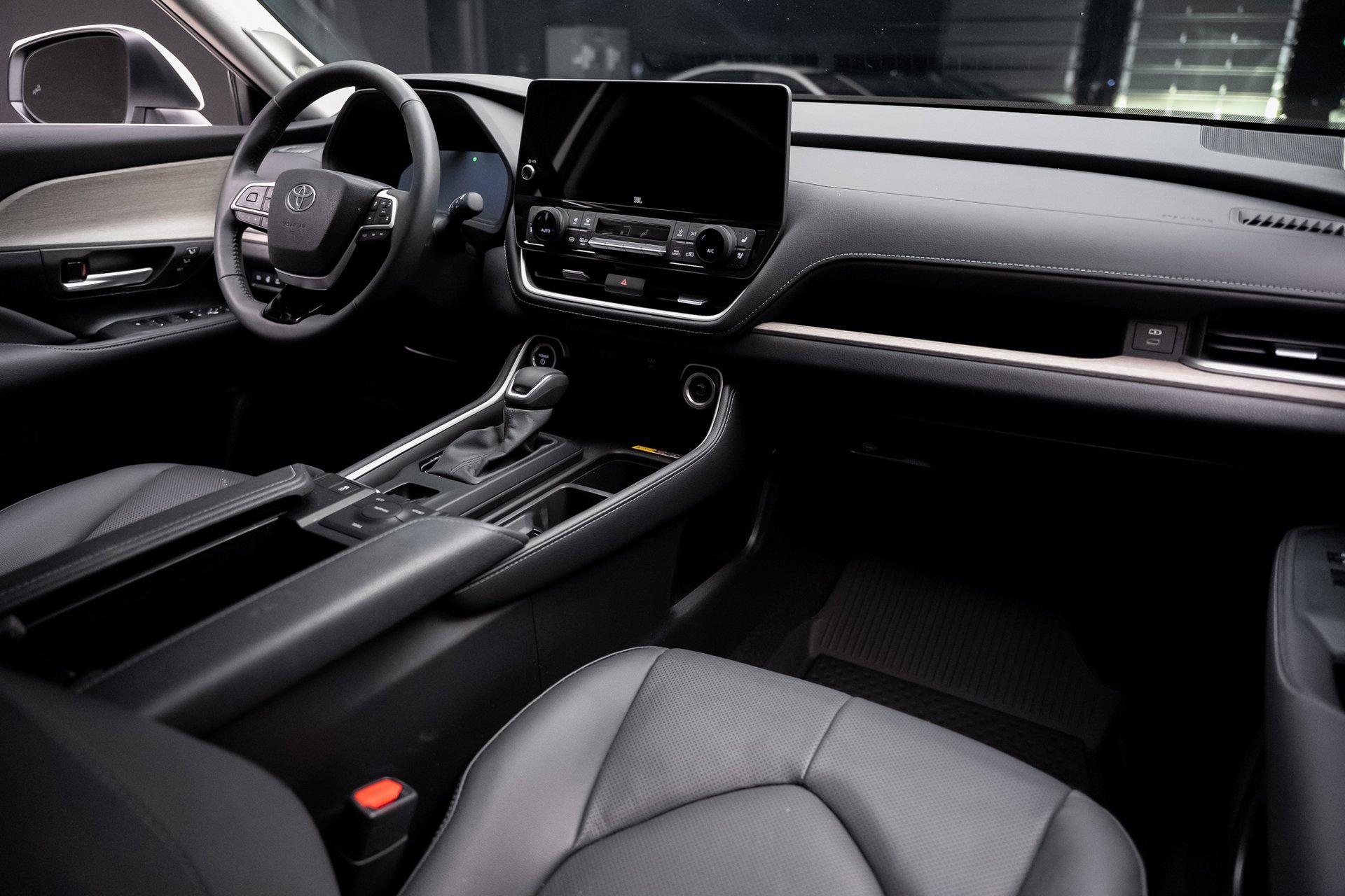 Used 2024 Toyota Grand Highlander XLE image 56