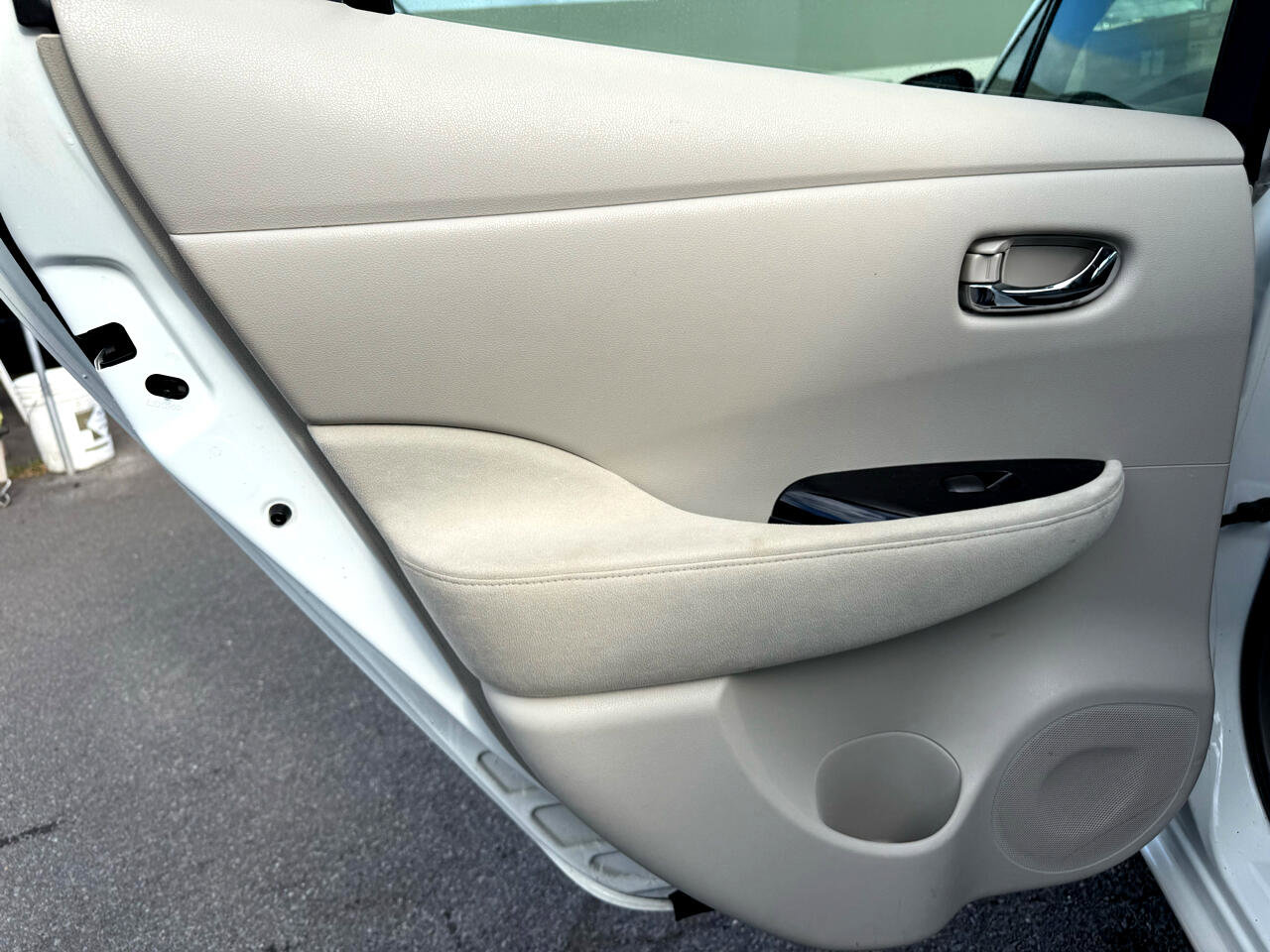 Used 2013 Nissan Leaf SV w/ LED & Quick Charge Pkg image 12