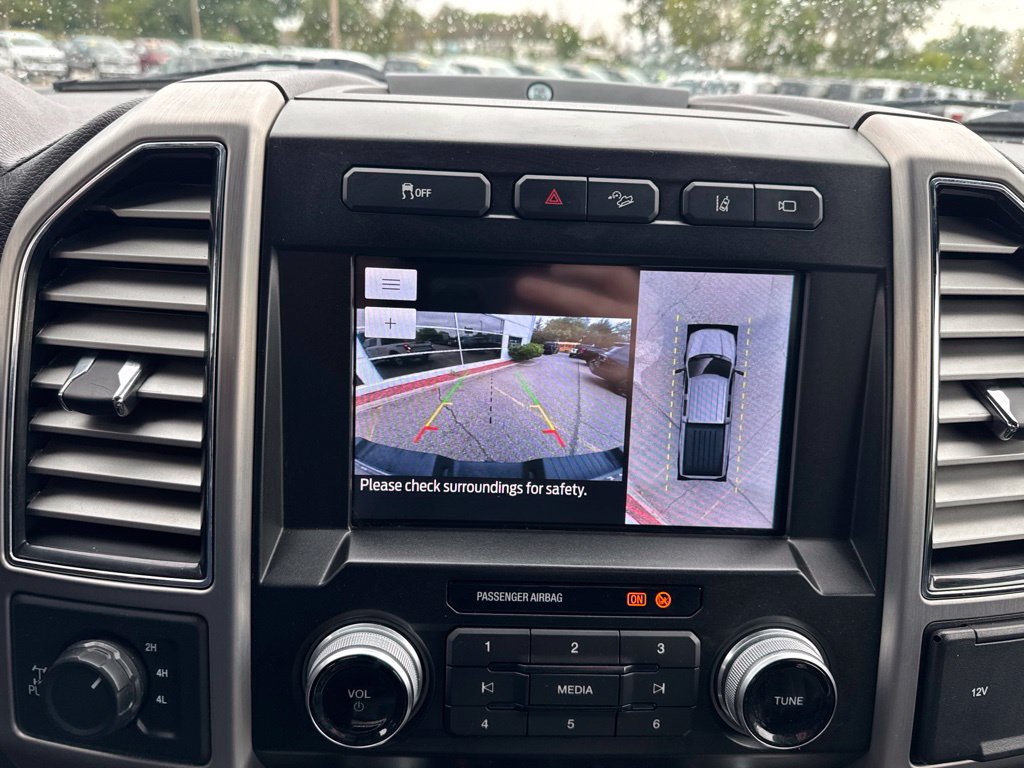 Used 2020 Ford F250 Platinum w/ FX4 Off-Road Package AWD/4WD image 18
