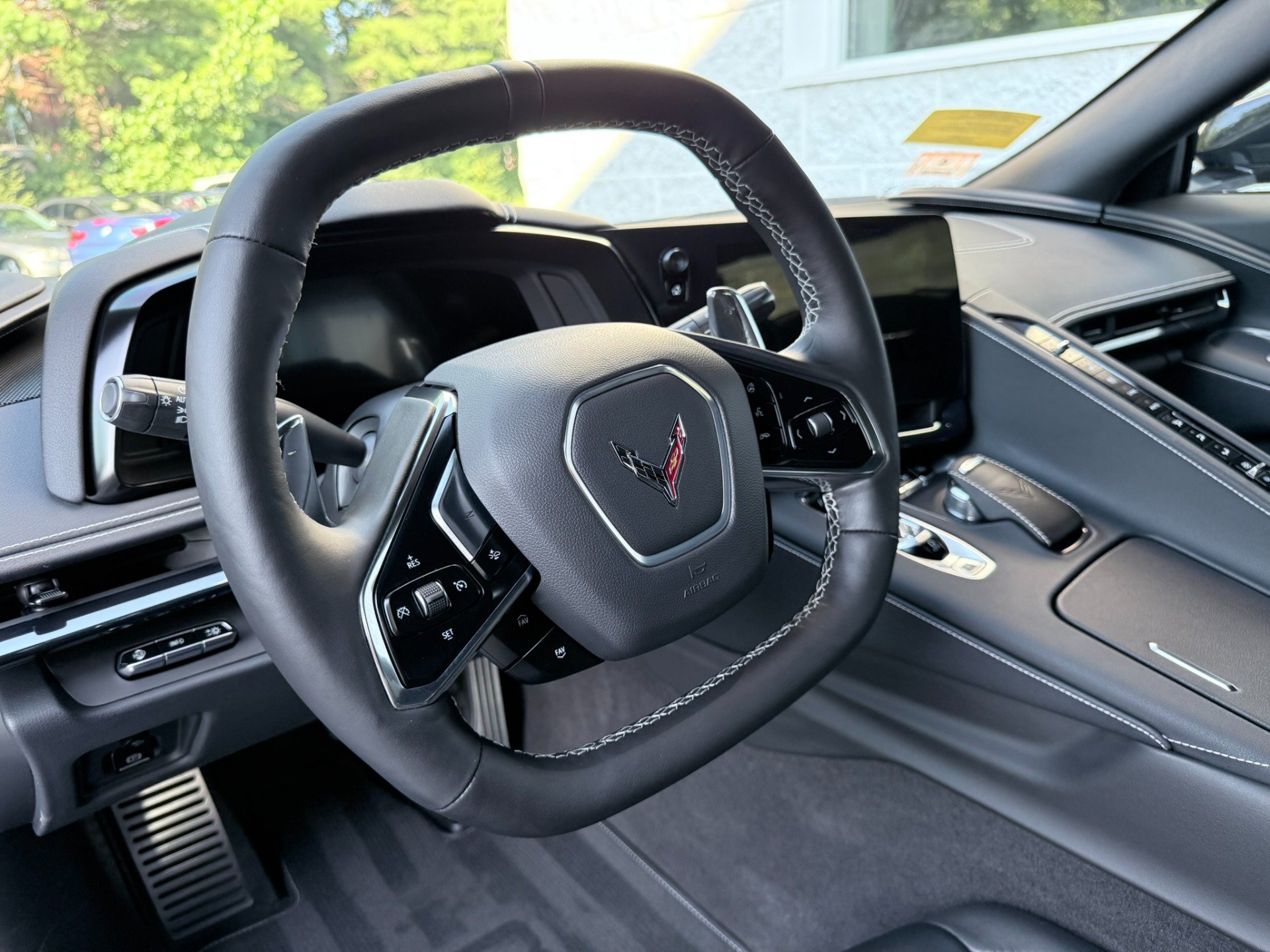 Used 2024 Chevrolet Corvette Stingray Preferred Cpe w/ Z51 Performance Package RWD image 10