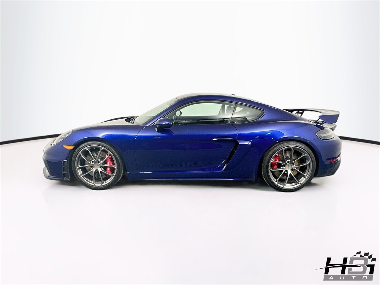 Used 2021 Porsche 718 Cayman GT4 RWD image 8