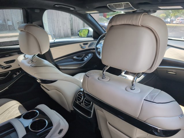 Used 2019 Mercedes-Benz S 560 Sedan w/ AMG Line Exterior image 22