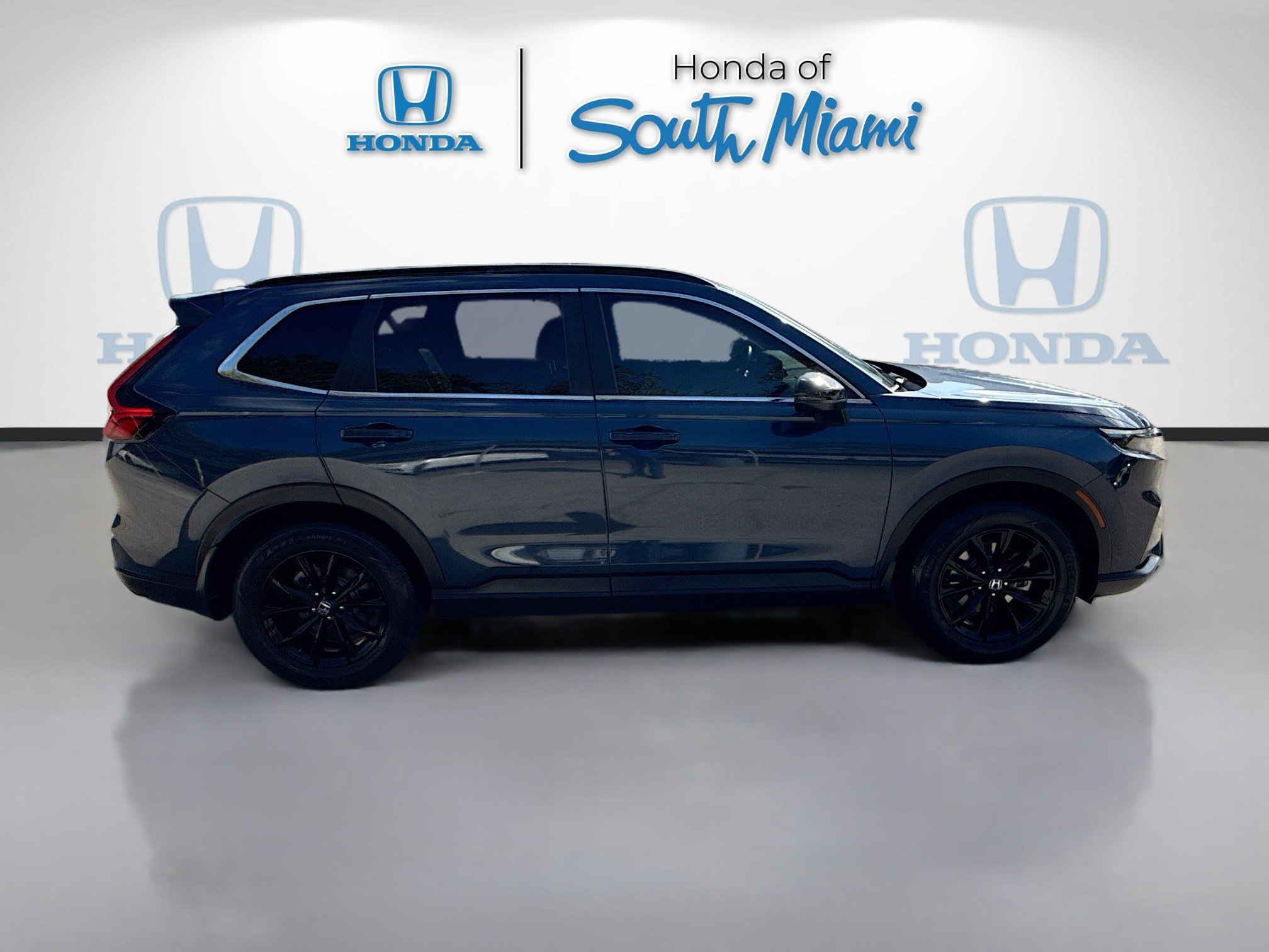 Used 2024 Honda CR-V Sport-L image 8