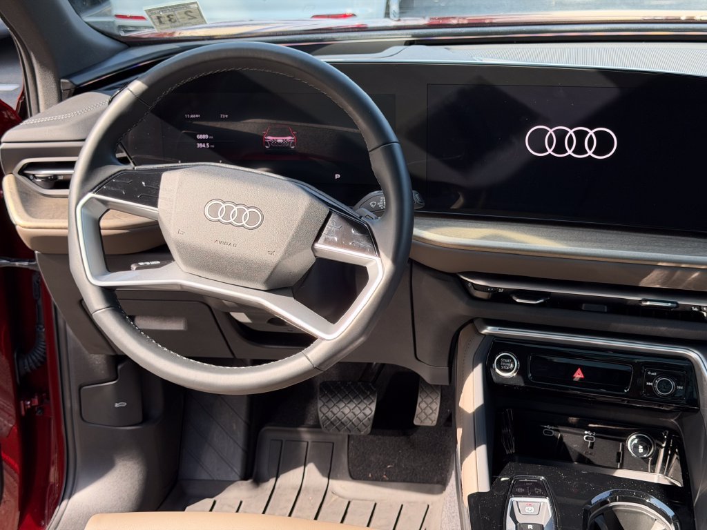Used 2025 Audi Q5 Premium Plus w/ Premium Plus AWD/4WD image 22