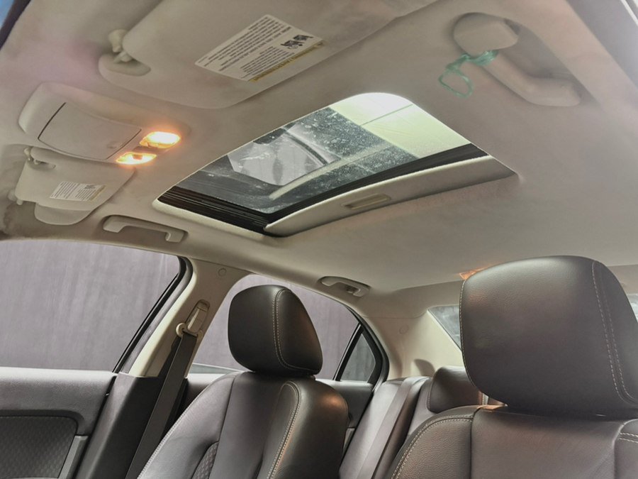 Used 2009 Ford Fusion SEL FWD image 32