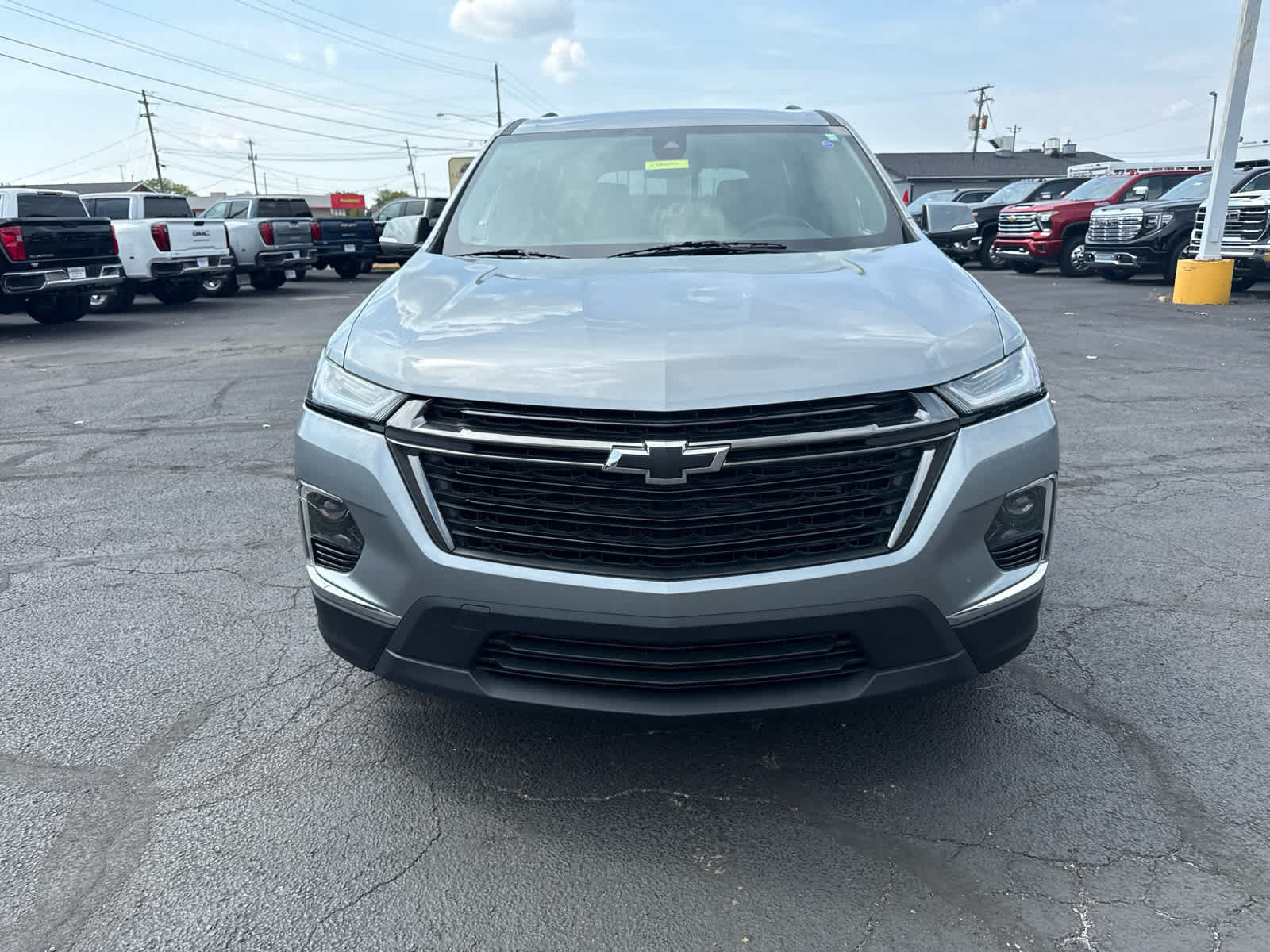 Certified 2023 Chevrolet Traverse LT FWD image 8