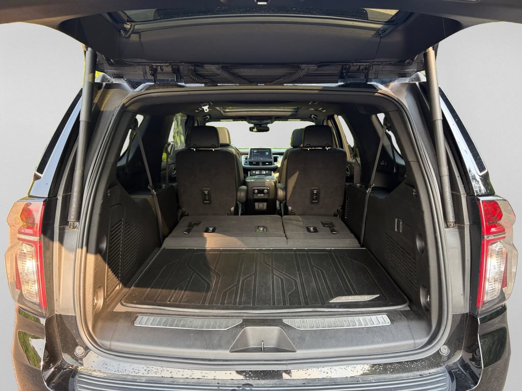 Used 2024 Chevrolet Suburban Z71 AWD/4WD image 33