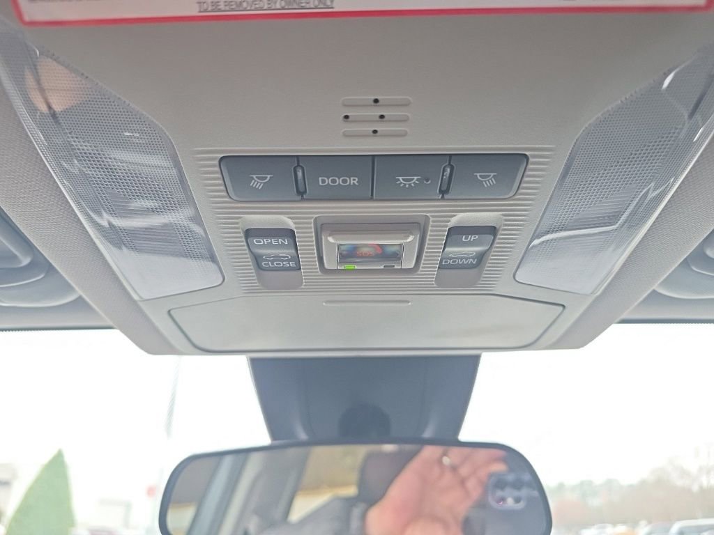 Used 2024 Toyota RAV4 XLE image 31