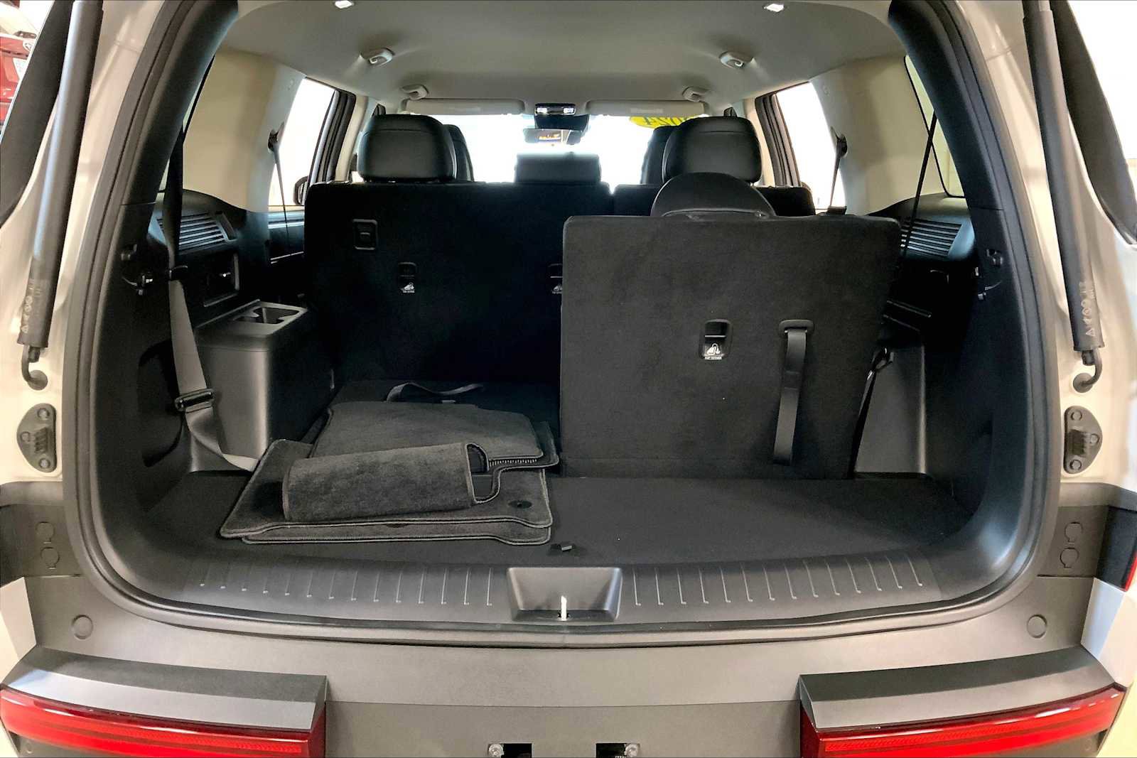 Used 2024 Hyundai Santa Fe SEL image 33