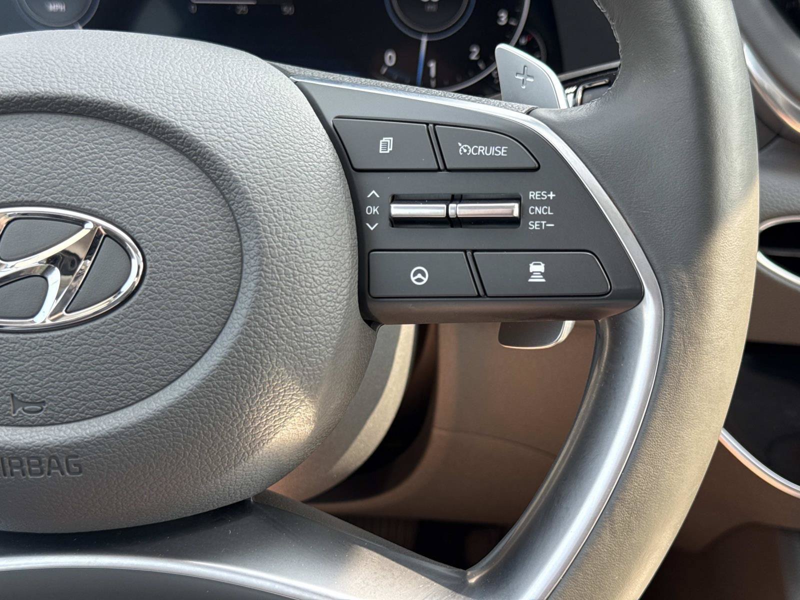 Used 2021 Hyundai Sonata Limited FWD image 9