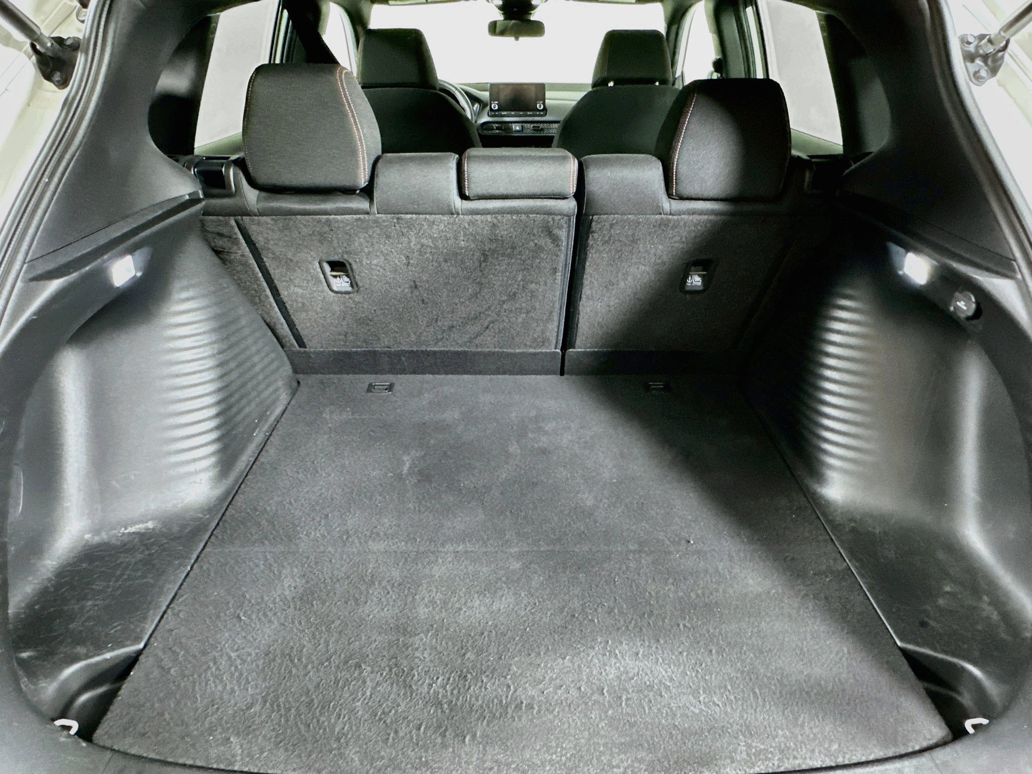 Used 2024 Honda HR-V Sport image 27