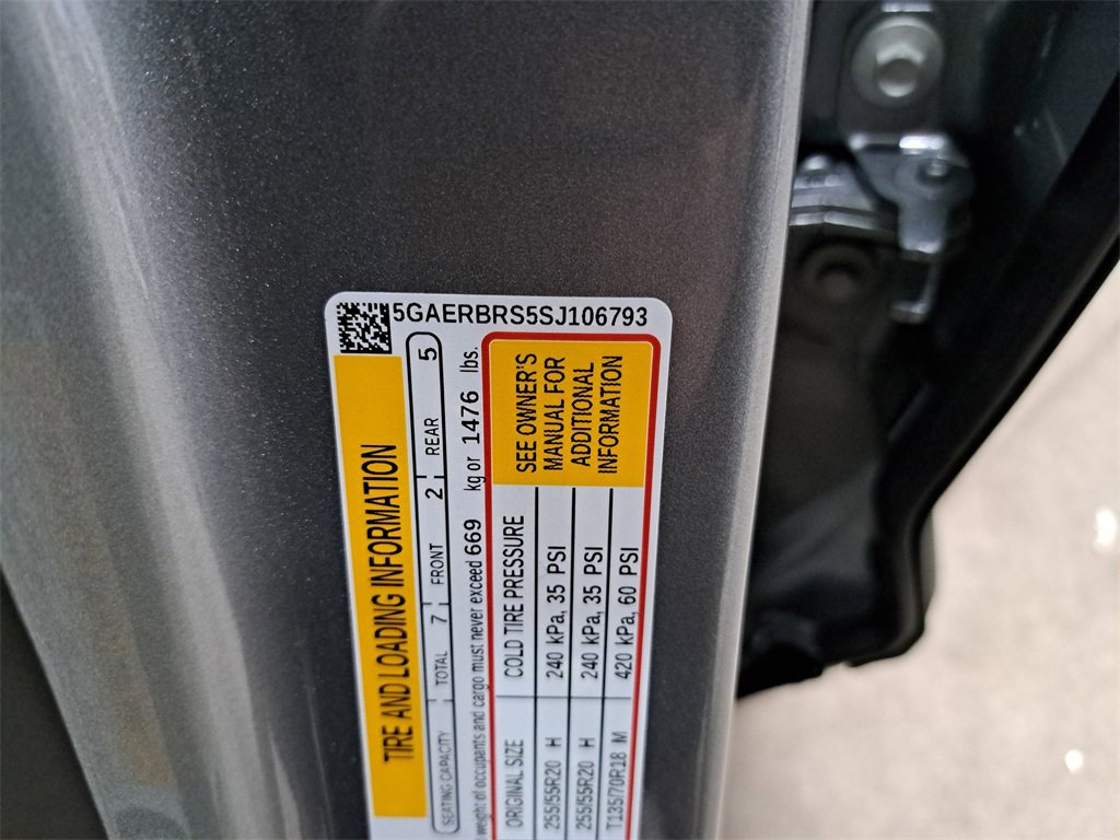 New 2025 Buick Enclave Sport Touring w/ Power Package image 38