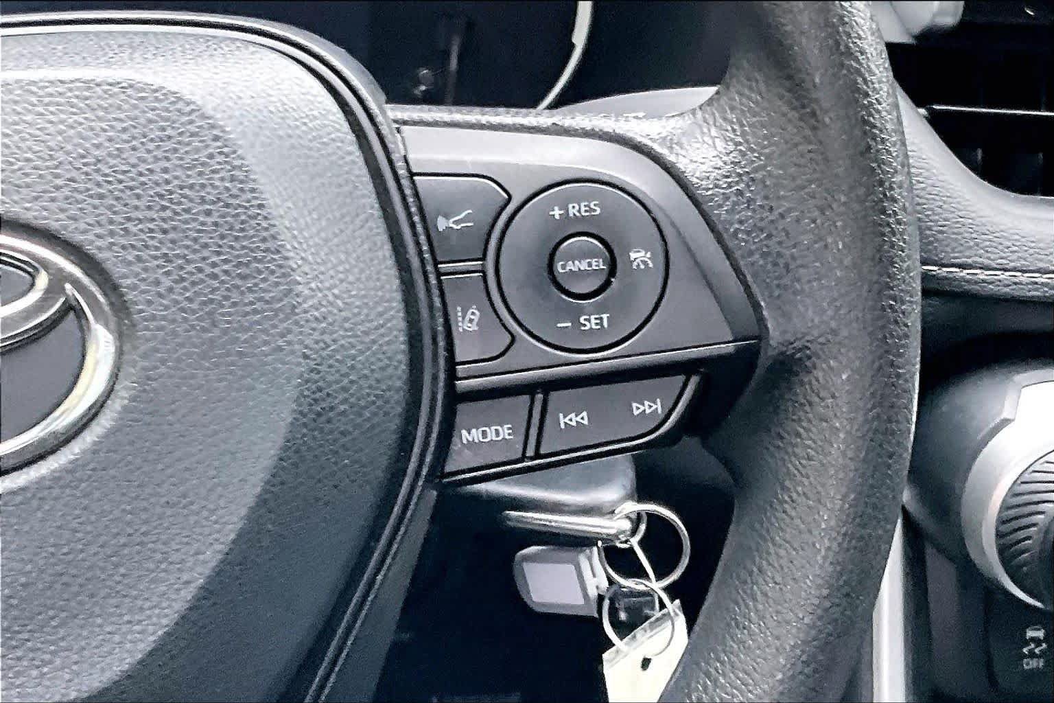 Certified 2023 Toyota RAV4 LE FWD image 25
