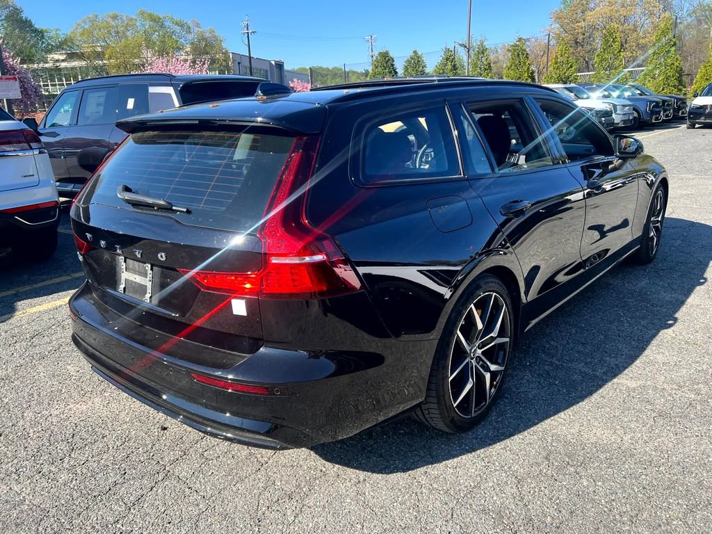 Used 2024 Volvo V60 T8 Polestar image 5