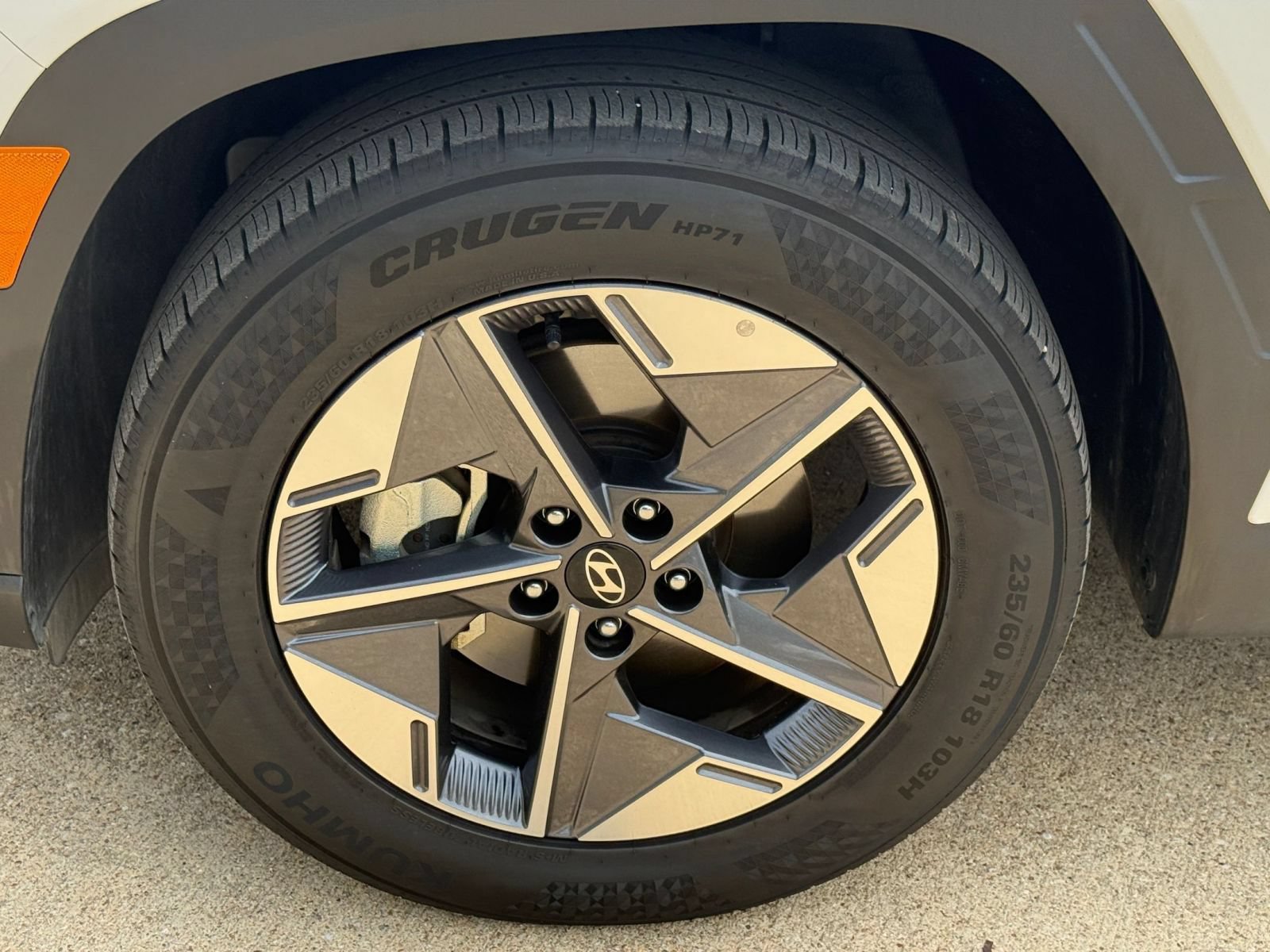 Used 2026 Hyundai Tucson SEL Plus FWD image 32