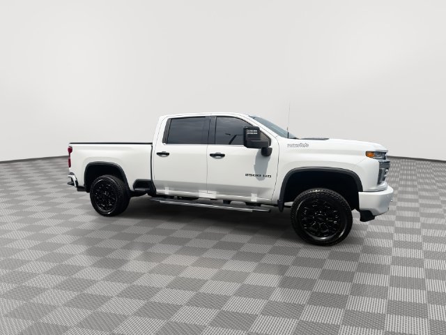 Used 2021 Chevrolet Silverado 2500 High Country AWD/4WD image 13