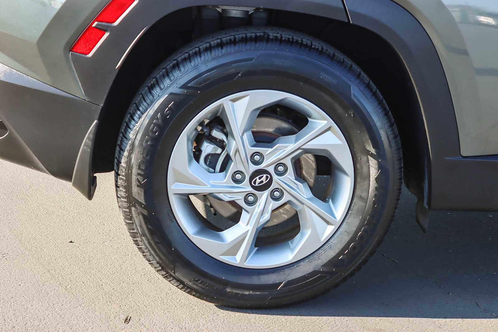 Used 2022 Hyundai Tucson SEL w/ Cargo Package image 10