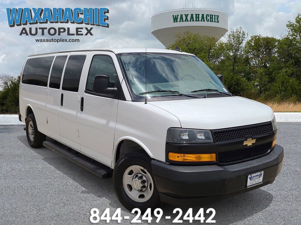 Used 2023 Chevrolet Express 3500 LS RWD image 1