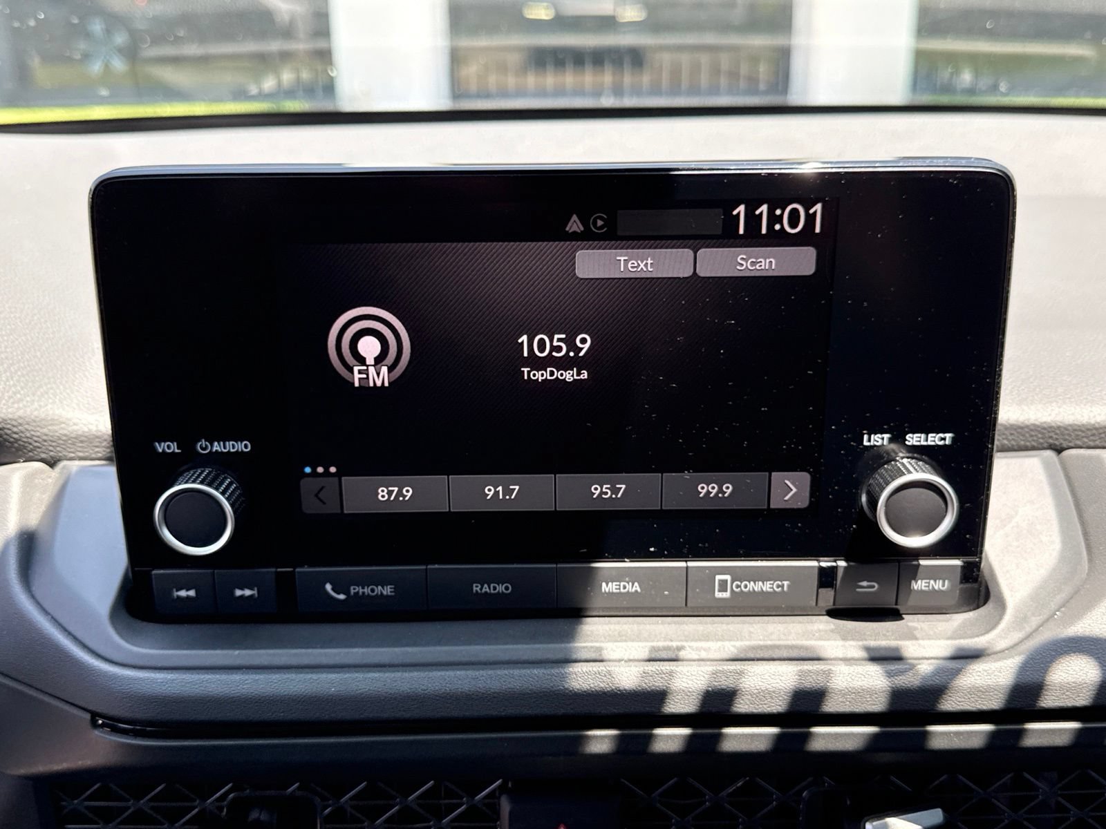 Used 2025 Honda Accord SE image 33