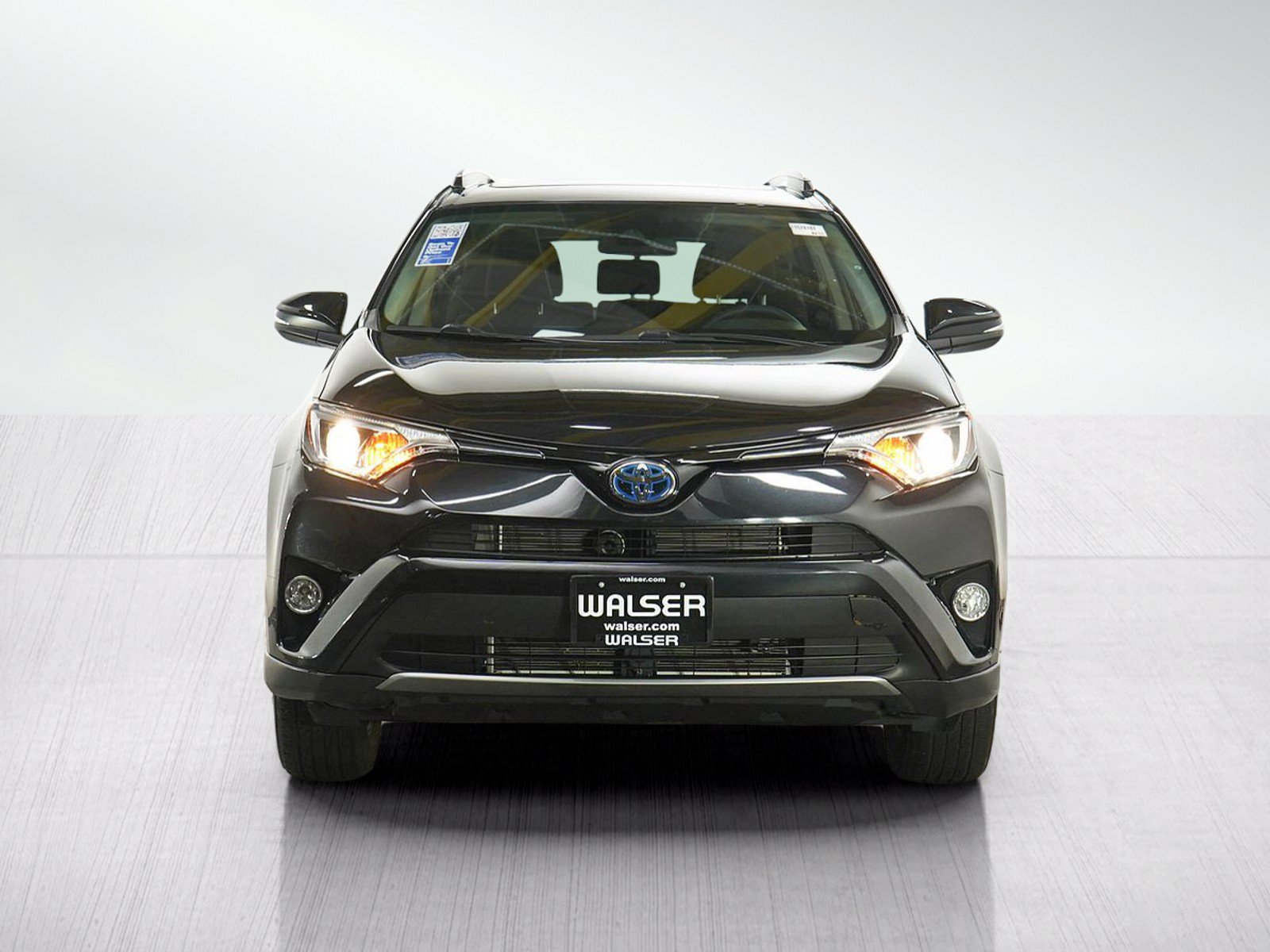 Used 2017 Toyota RAV4 XLE w/ Protection Package AWD/4WD image 8