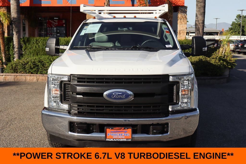 Used 2018 Ford F350 XL w/ Power Equipment Group RWD image 3