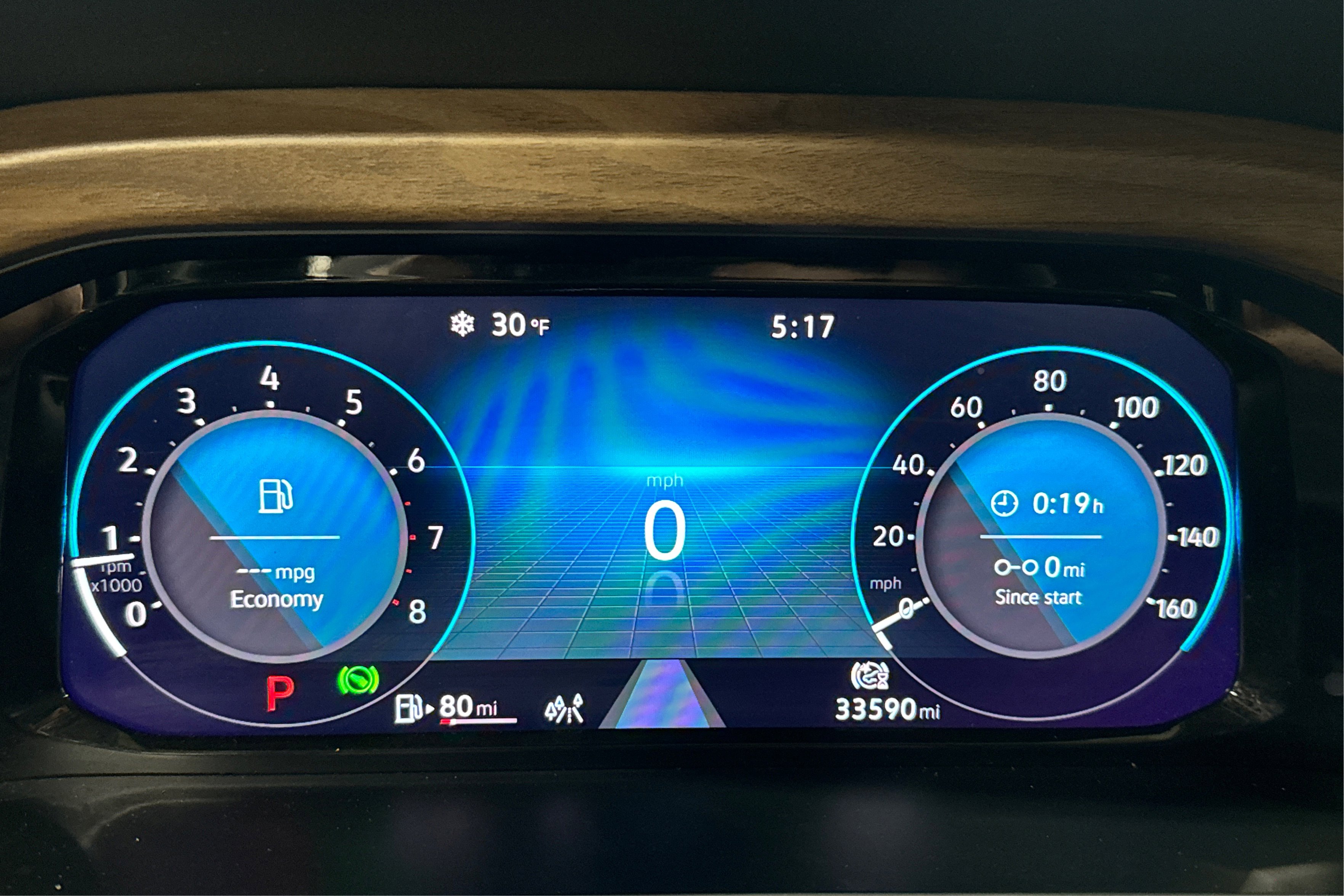 Used 2025 Volkswagen Atlas SE image 26