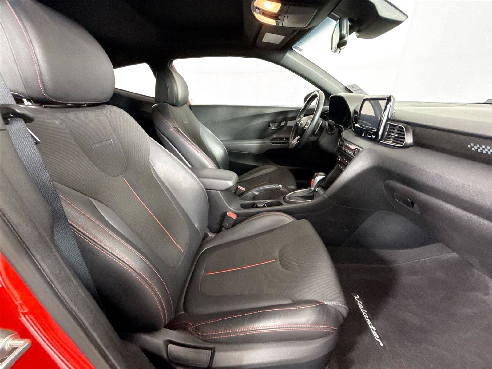 Used 2020 Hyundai Veloster 2.0 Premium FWD image 37