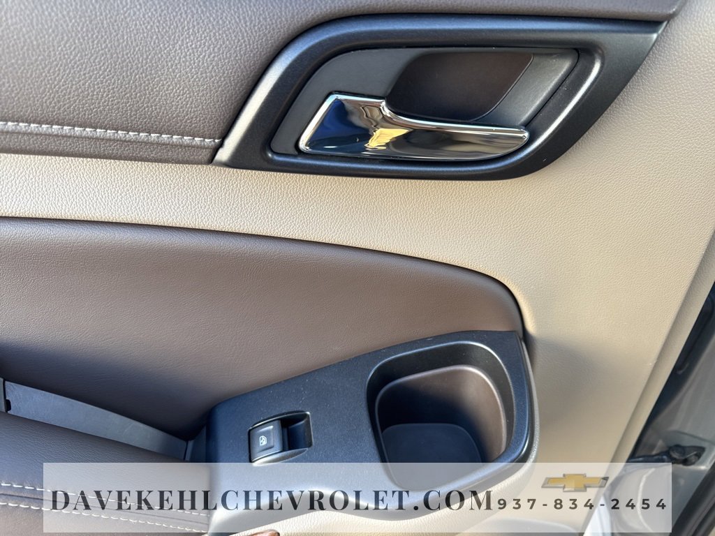 Used 2017 Chevrolet Suburban Premier image 22