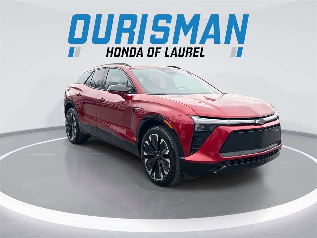Used 2024 Chevrolet Blazer EV RS image 2