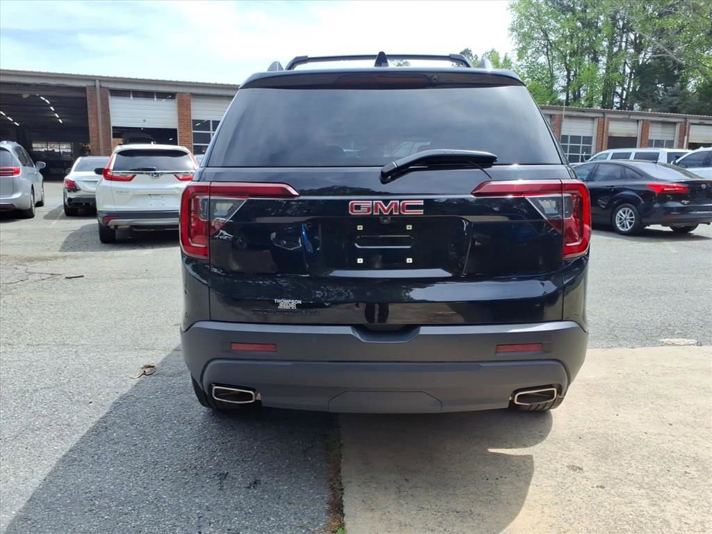 Used 2023 GMC Acadia SLT w/ Elevation Edition image 38