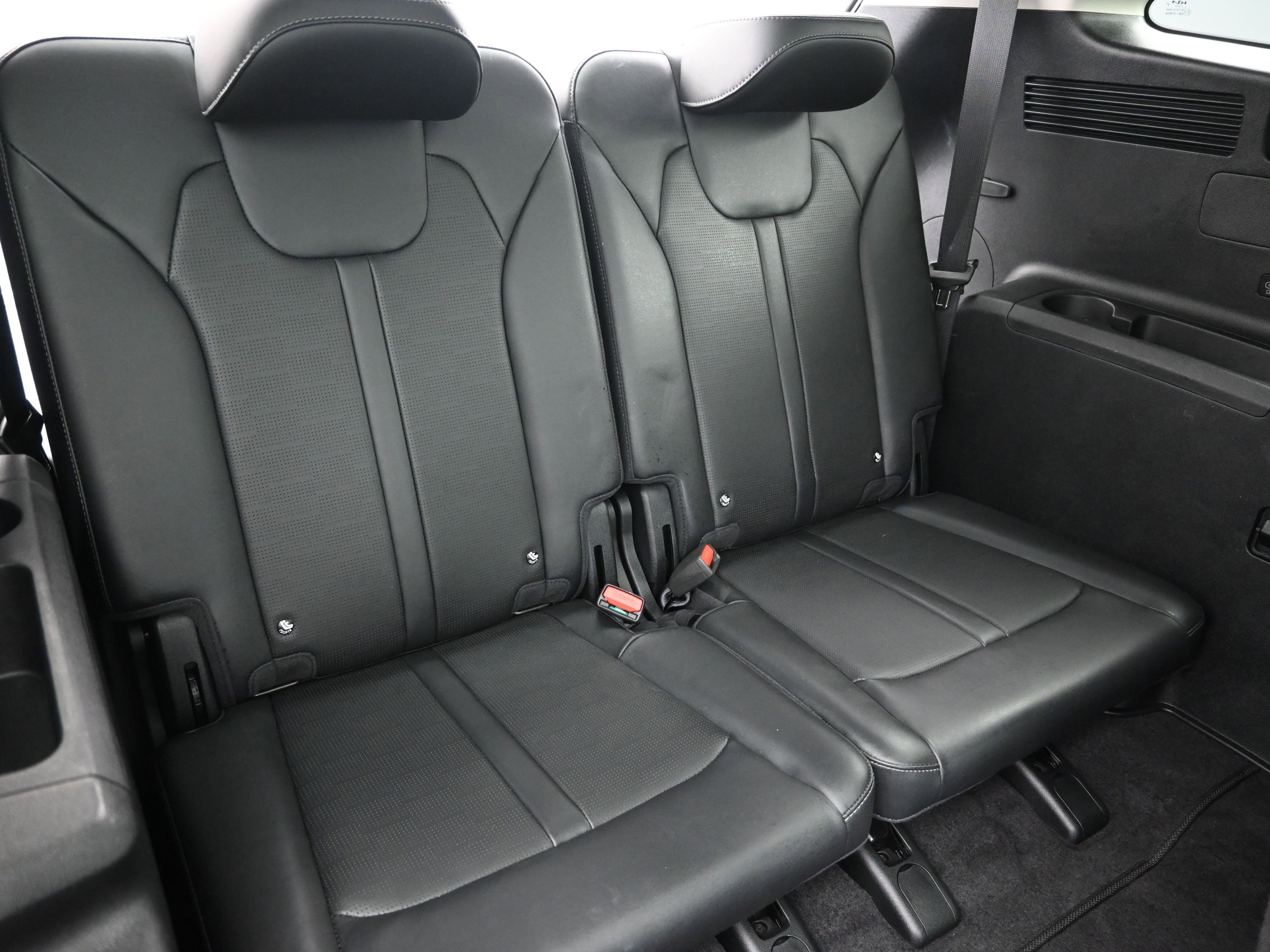 Used 2024 Kia Sorento EX w/ Panoramic Sunroof Package image 25