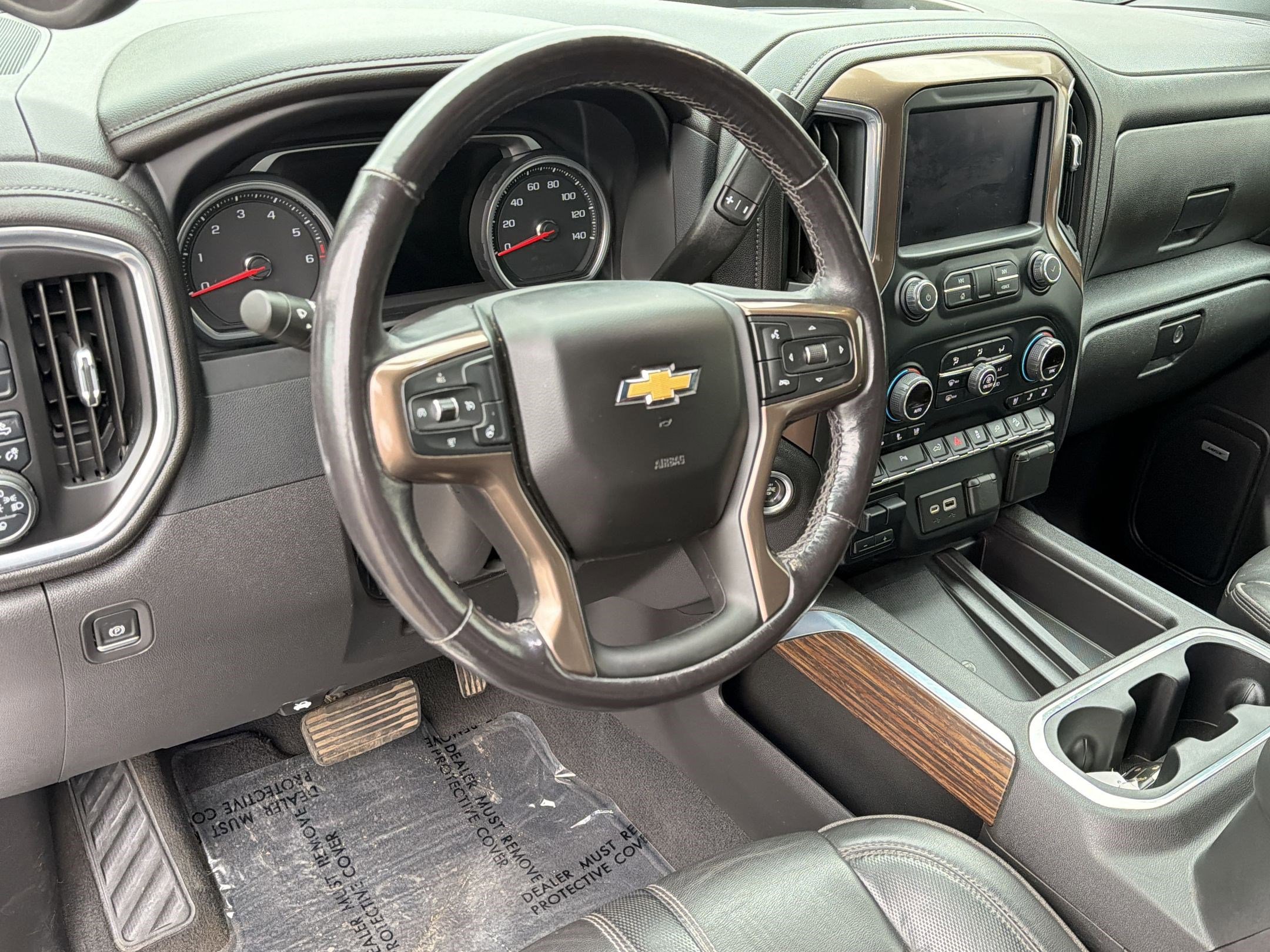 Used 2022 Chevrolet Silverado 1500 High Country w/ Z71 Off-Road Package image 4
