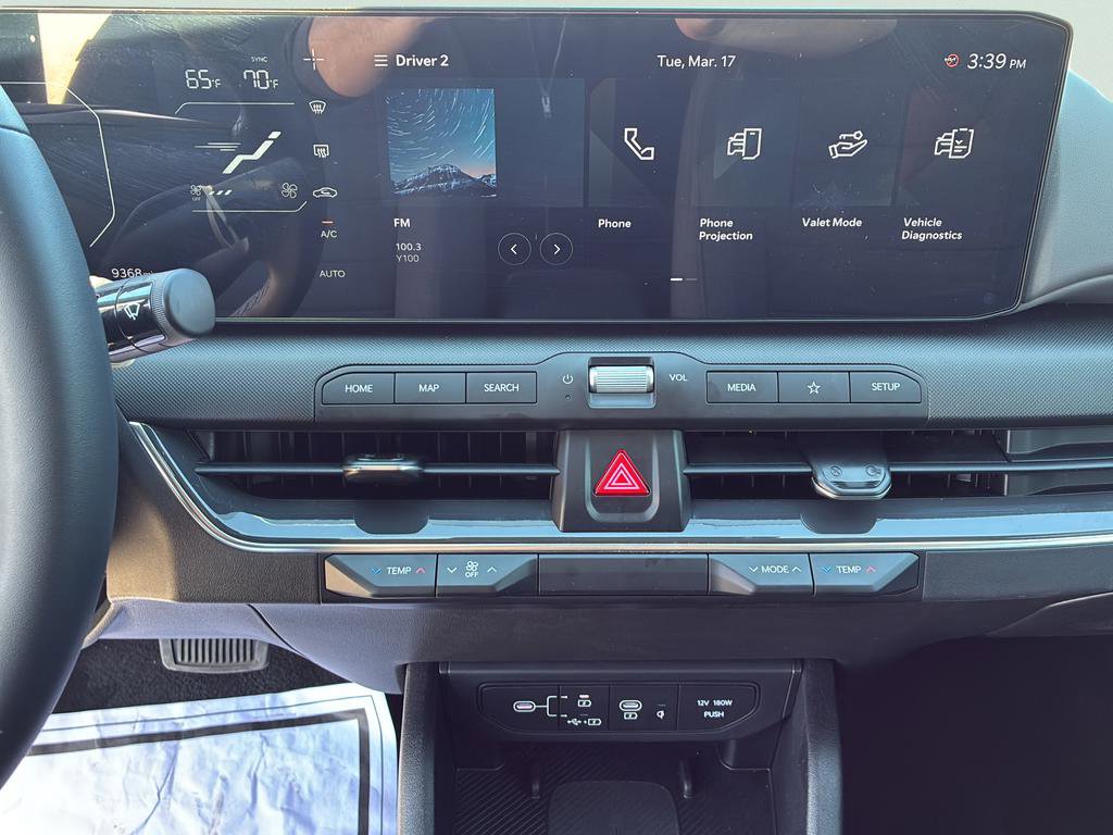 Certified 2025 Kia K4 EX FWD image 29