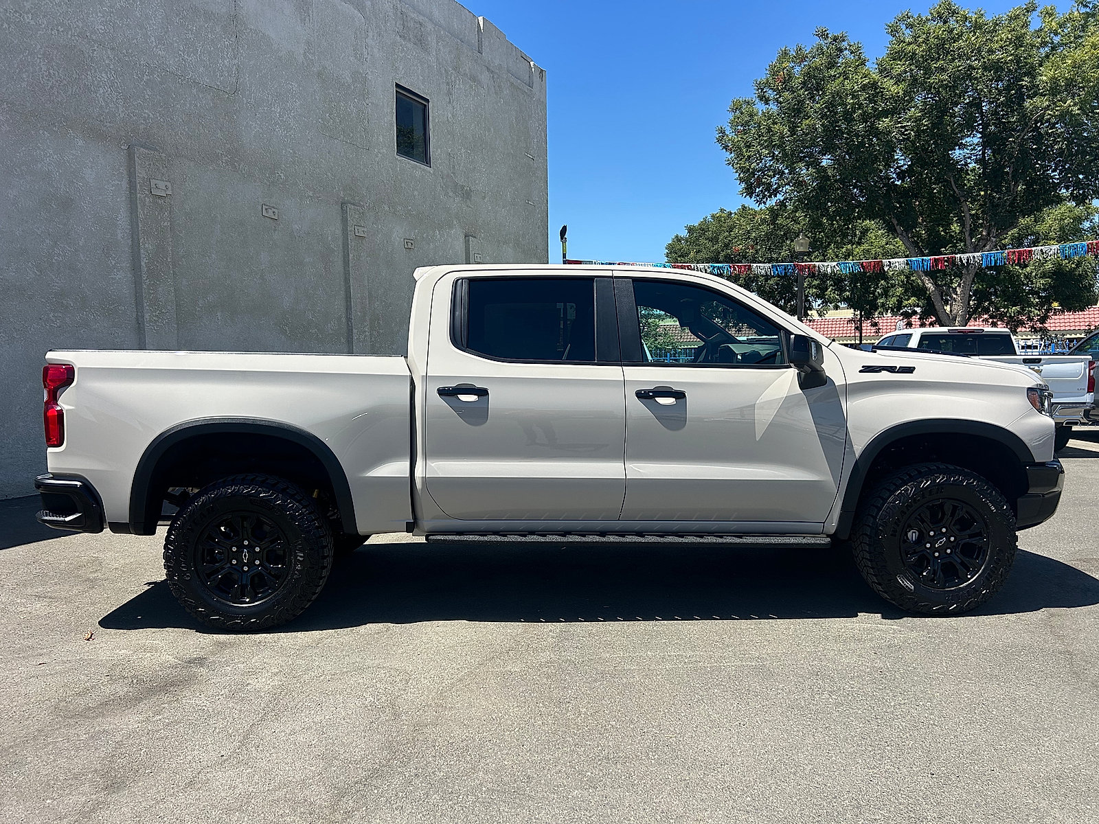 New 2026 Chevrolet Silverado 1500 ZR2 w/ Dark Appearance Package AWD/4WD image 2