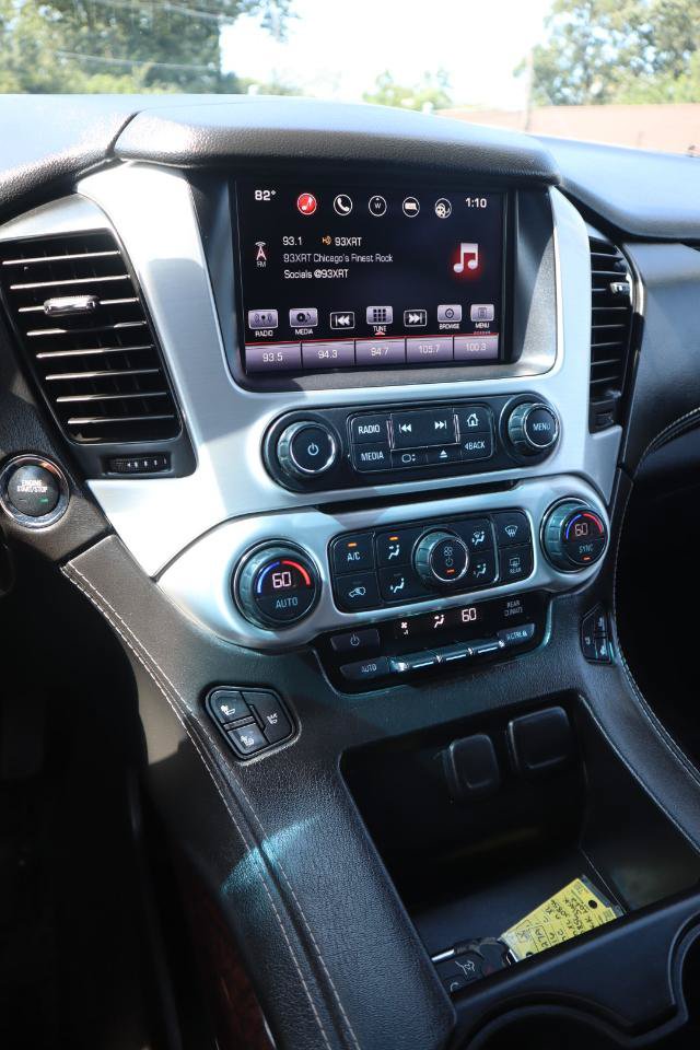 Used 2016 GMC Yukon XL SLT w/ Open Road Package AWD/4WD image 24
