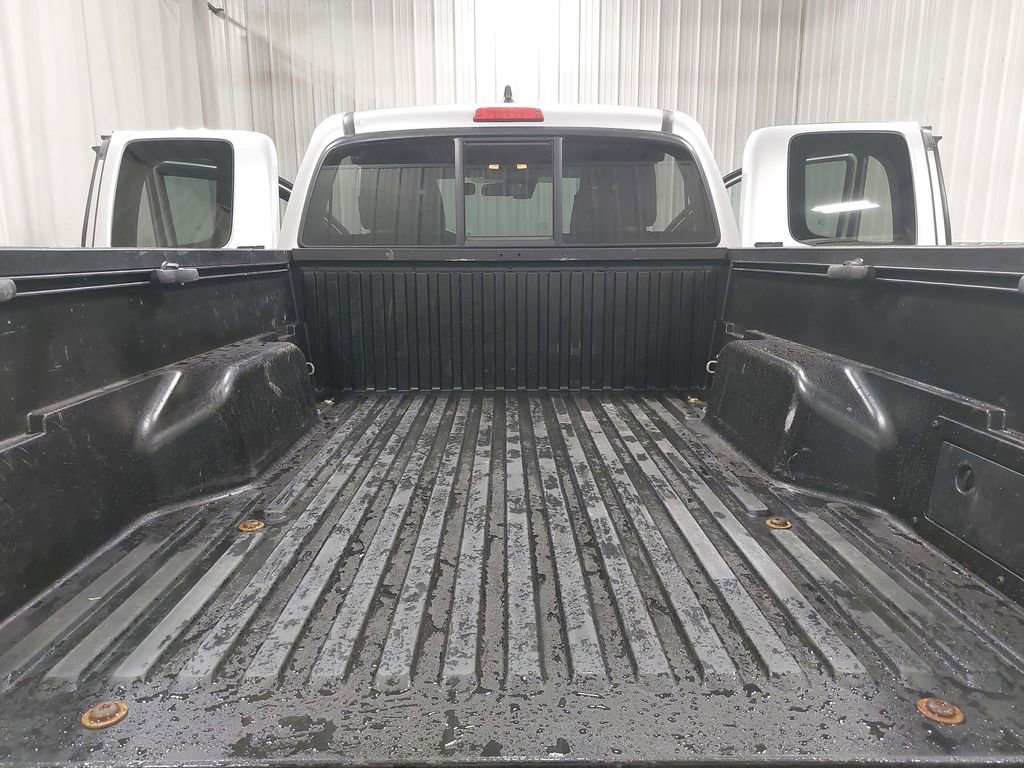 Used 2022 Toyota Tacoma SR5 image 11