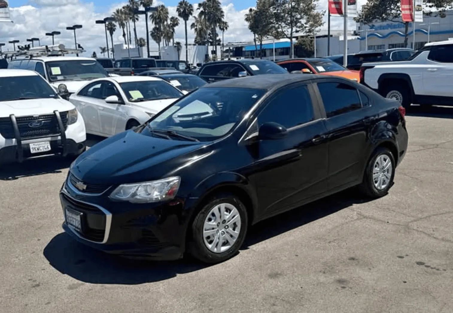 Used 2017 Chevrolet Sonic LS FWD image 2