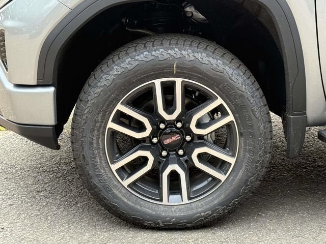 New 2026 GMC Sierra 1500 AT4 w/ AT4 Premium Package AWD/4WD image 8