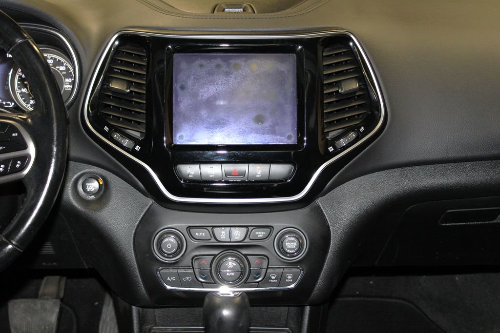 Used 2020 Jeep Cherokee Limited w/ Technology Group image 14