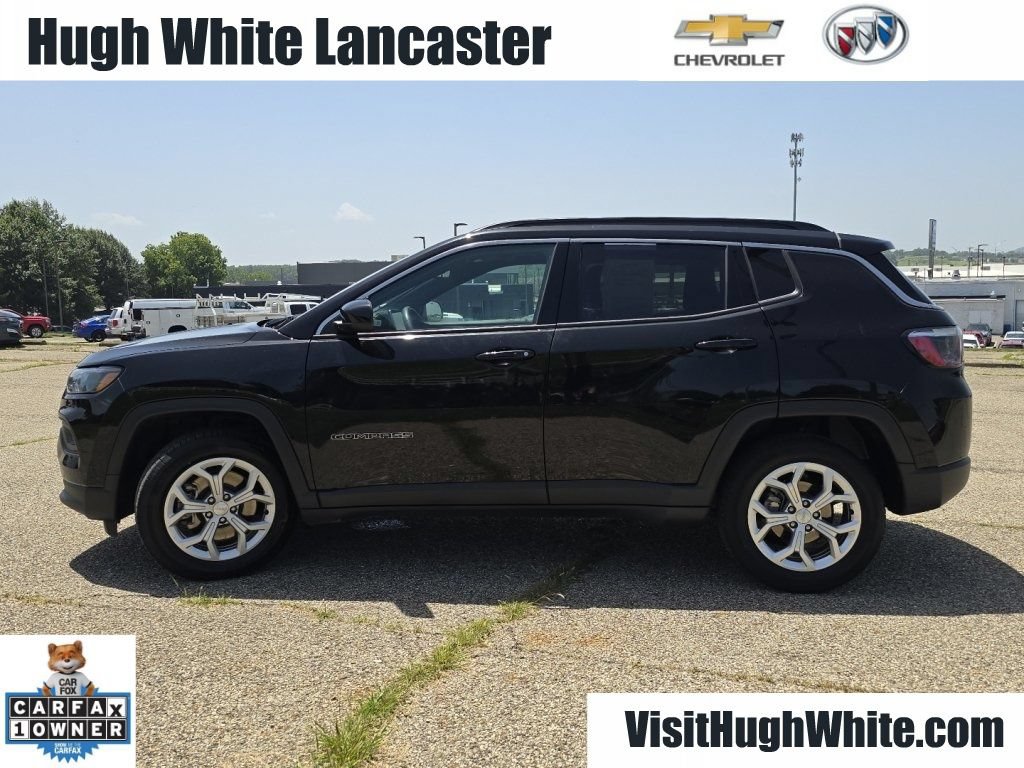 Used 2024 Jeep Compass Latitude AWD/4WD image 11