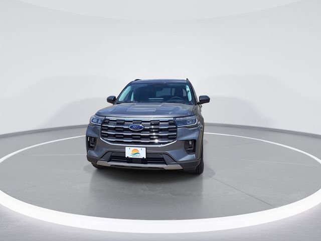 New 2026 Ford Explorer Active image 3