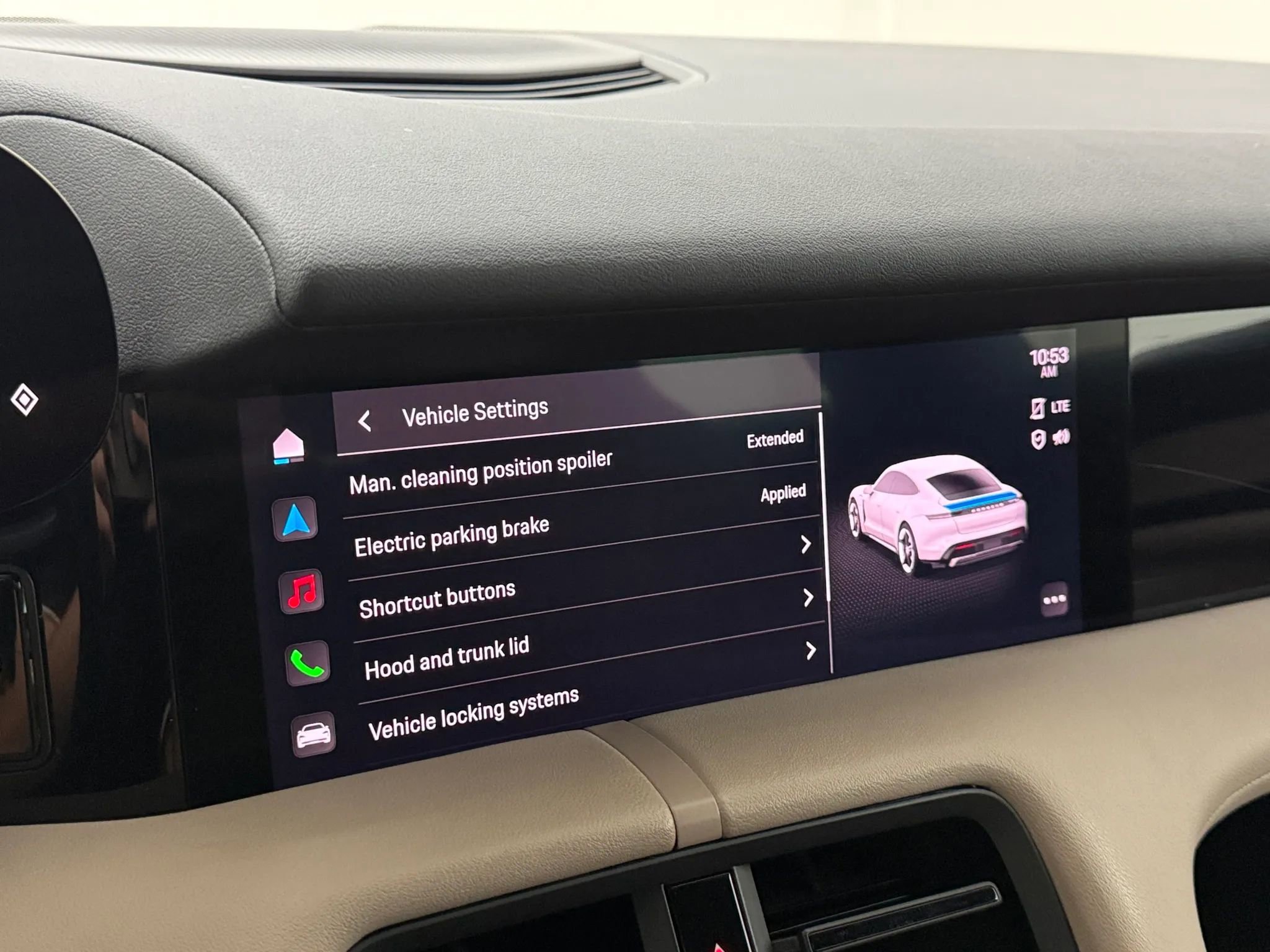 Used 2021 Porsche Taycan image 28